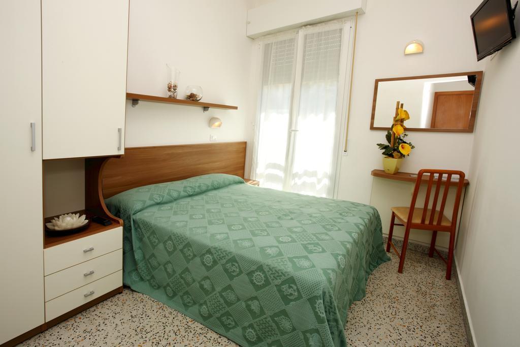 Hotel Vannini Rímini Habitación foto